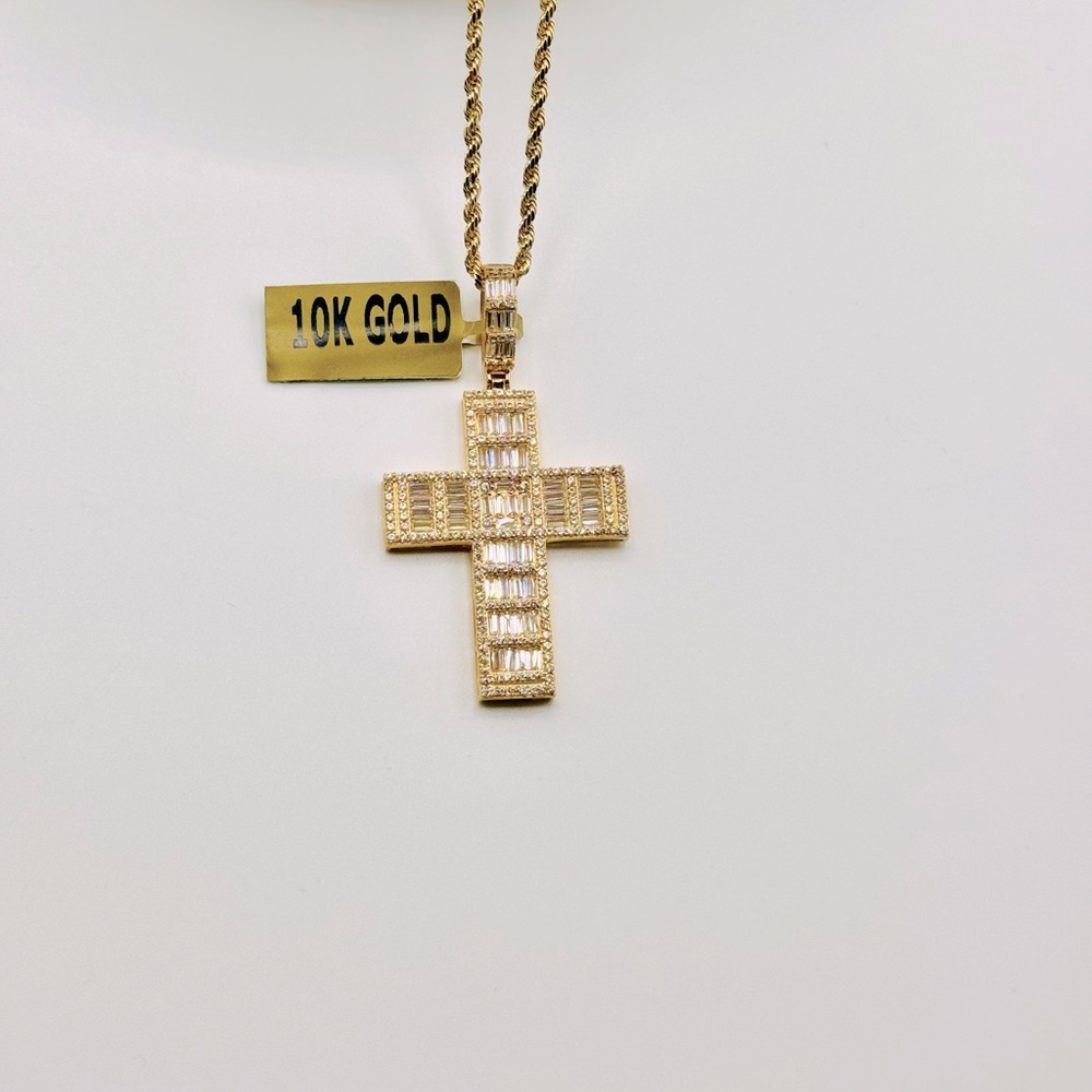 10k solid gold genuine VVS Swarovski crystals, FREE appraisal Best Gift Unisex